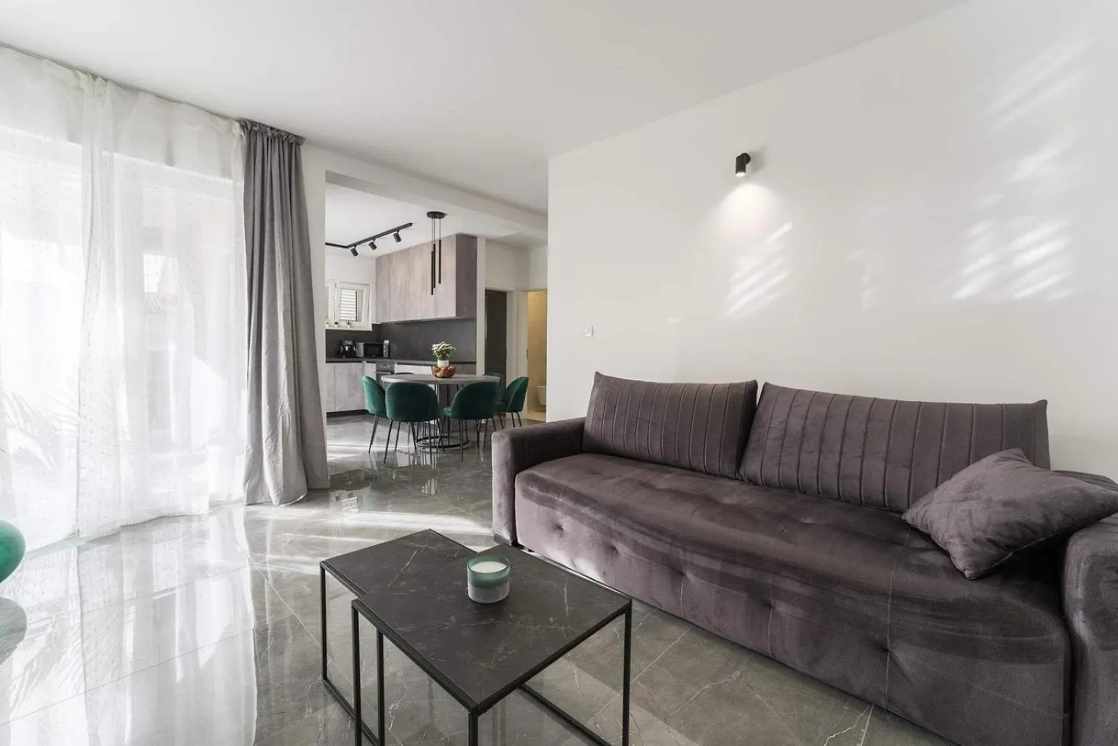 Luxury D Apartments Bibinje