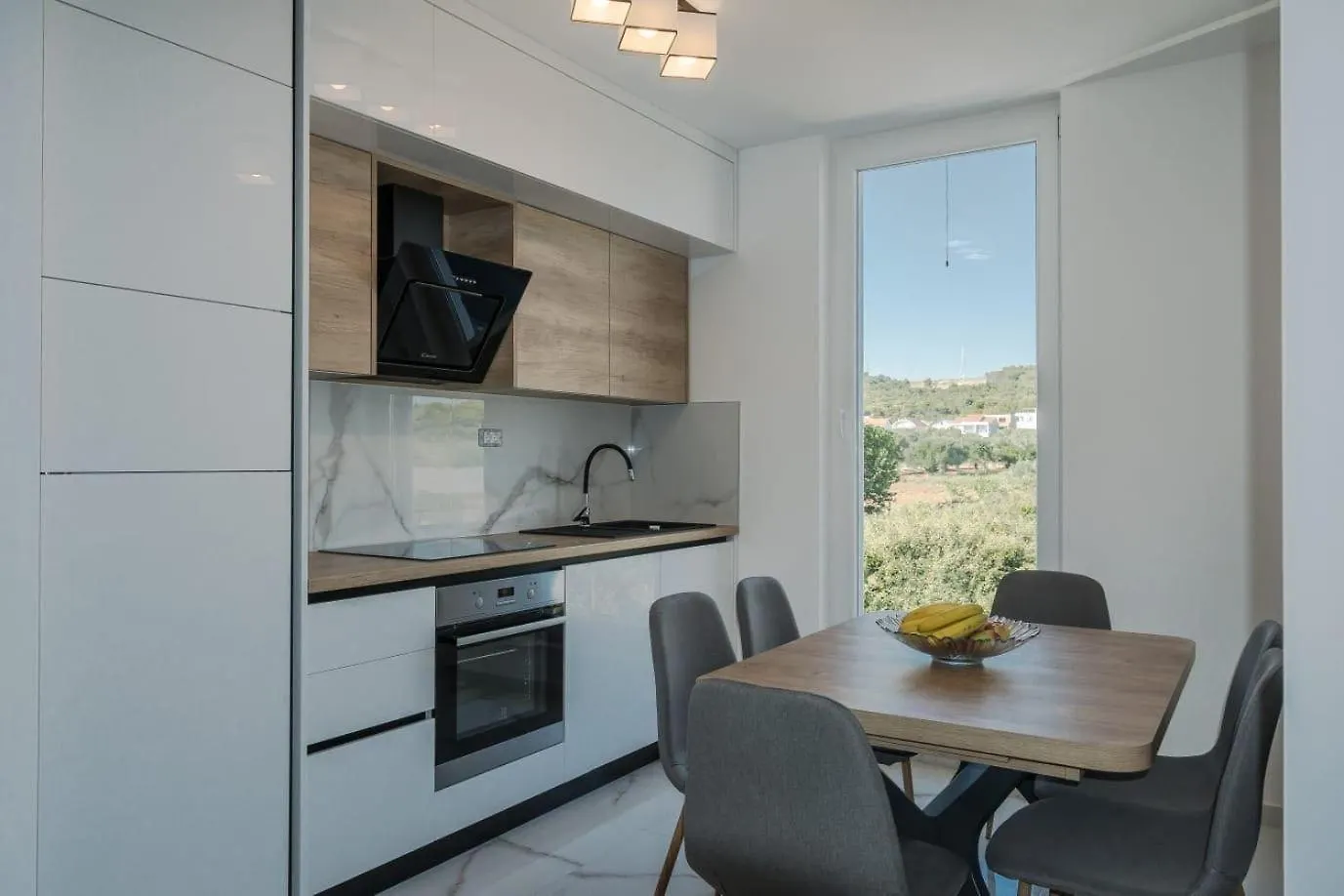 Luxury D Apartments Bibinje